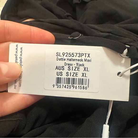 Petal and pup DOTTIE HALTERNECK MAXI DRESS - BLACK - Picture 5 of 5